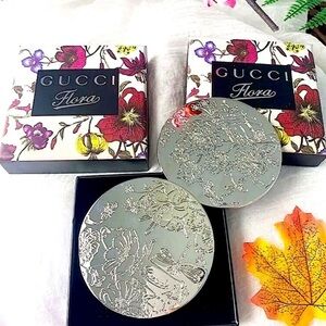Gucci Sealed Engraved Compact Mirror (Silver)